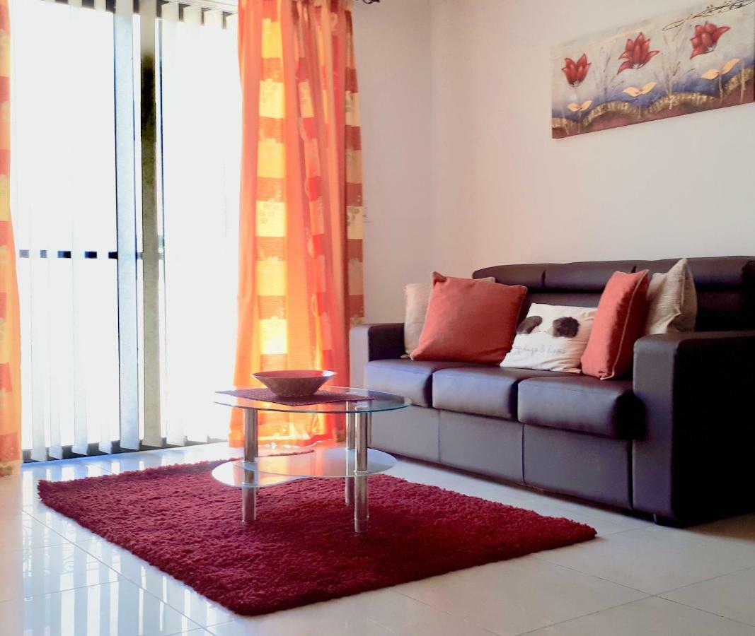 Comfort Apartment No. 16, Daffodil Court San Pawl il-Baħar Zewnętrze zdjęcie