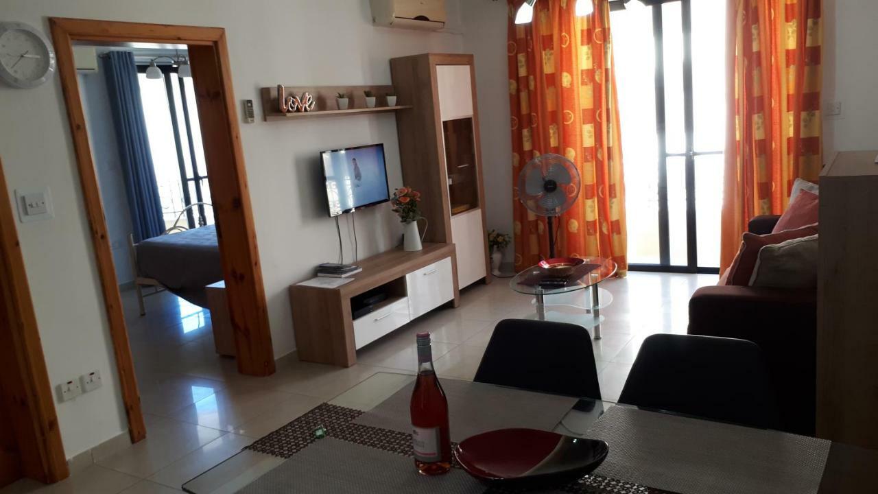 Comfort Apartment No. 16, Daffodil Court San Pawl il-Baħar Zewnętrze zdjęcie